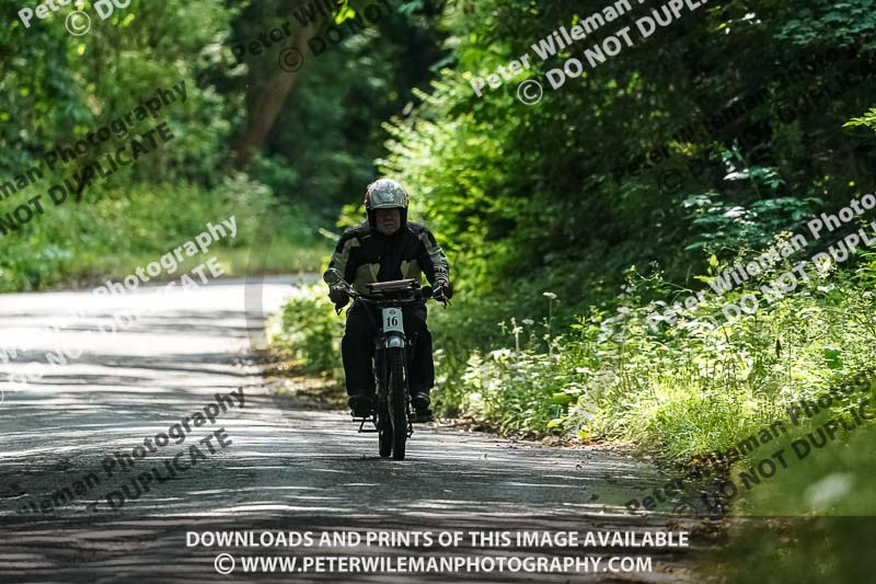 Vintage motorcycle club;eventdigitalimages;no limits trackdays;peter wileman photography;vintage motocycles;vmcc banbury run photographs